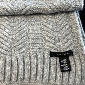 LOVE & LORE scarf